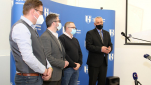 Kraj spouští projekt testování maturantů pomocí kloktacích testů