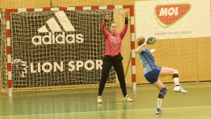 Házenkářky DHK Zora podlehly Slavii o sedm branek