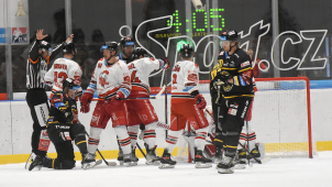 Hokejisté HC Olomouc porazili Vary