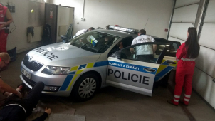 FOTO: Policisté si opakovali zásady první pomoci