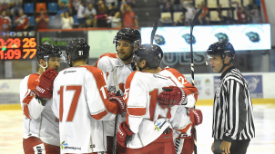 Mora vyhrála po prodloužení také v Třinci