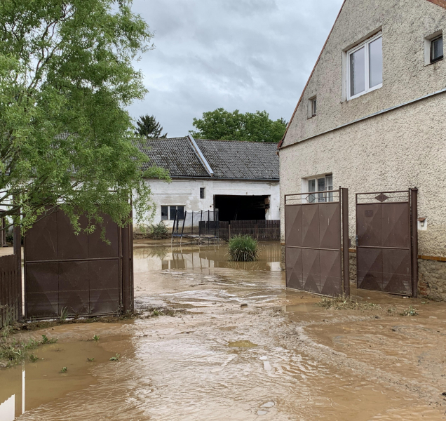 Uničovsko má problém s pitnou vodou, povodně znečistily studny