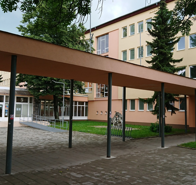 ZŠ Svisle bude otevřená pro děti zaměstnanců v první linii