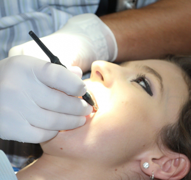 Provoz zubní pohotovosti ve fakultní nemocnici omezí rekonstrukce