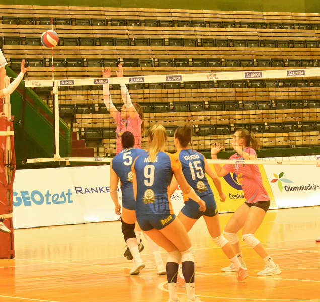 Volejbalistky VK UP Olomouc prohrály v Ostravě