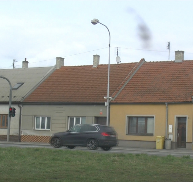 Na řidiče, kteří ve městě jezdí na červenou, si posvítila policie