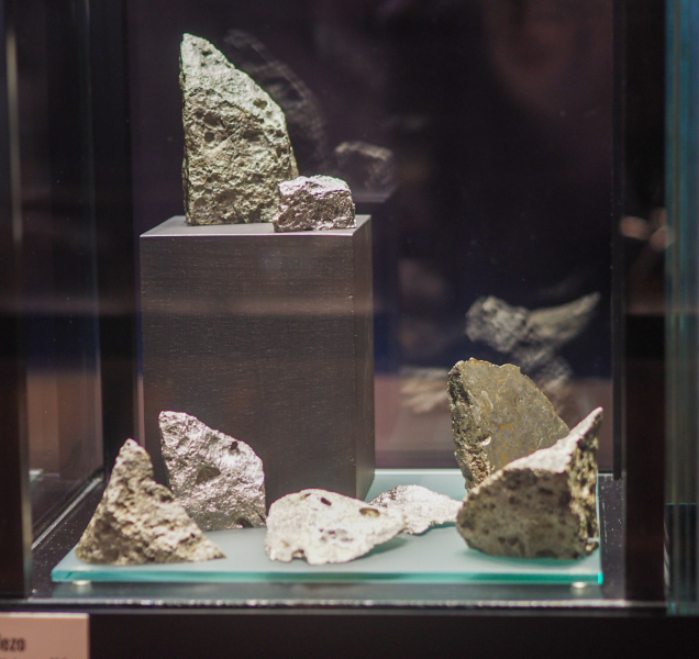 Meteority z Opavy dorazily do Vlastivědného muzea!