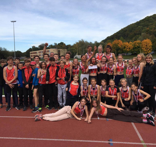 Mladší žákyně AK Olomouc mají stříbro z družstev