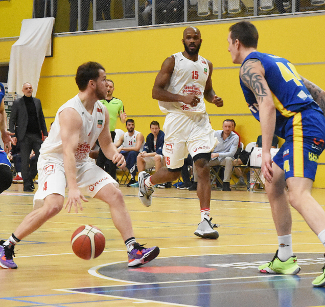 BK REDSTONE čeká daleká cesta do Děčína