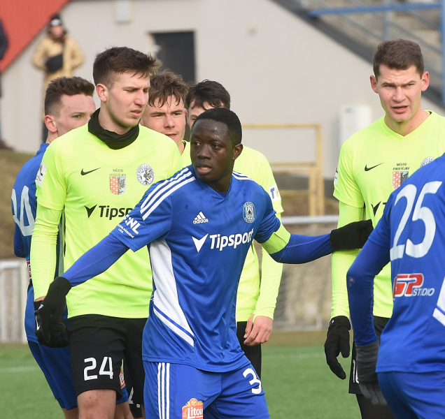 Nigérijec Dele Israel je hráčem SK Sigma