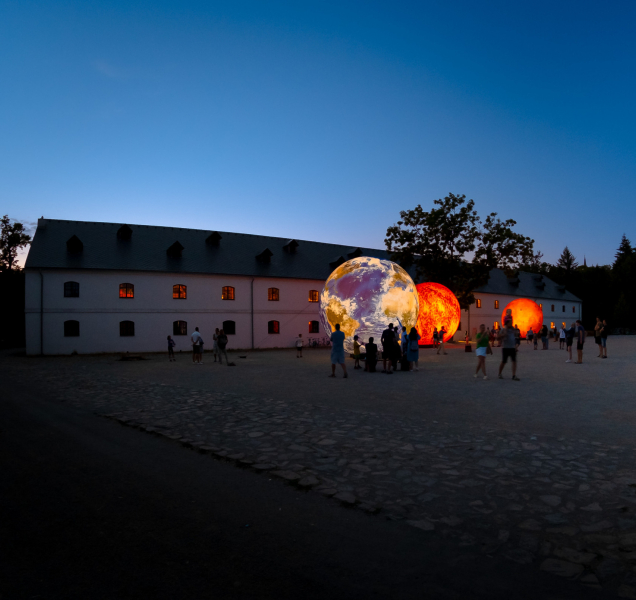 Noc vědců: Umělá inteligence i tajný bunkr