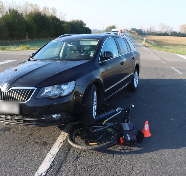 Auta a cyklisté: Hned dvě bouračky během pár hodin