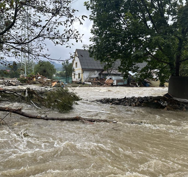 U řeky v Polsku našli lidské ostatky. Zřejmě pohřešovaný Čech