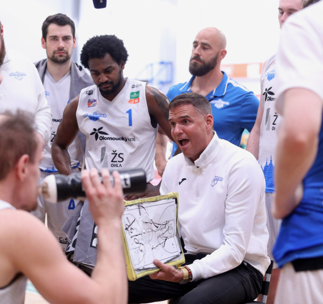 V BK Olomoucko konči Andy Hipsher, přišel Matt Jones
