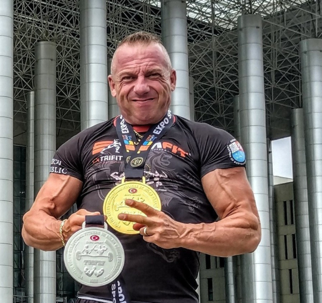 Kulturista z Olomouce znovu kraluje světu