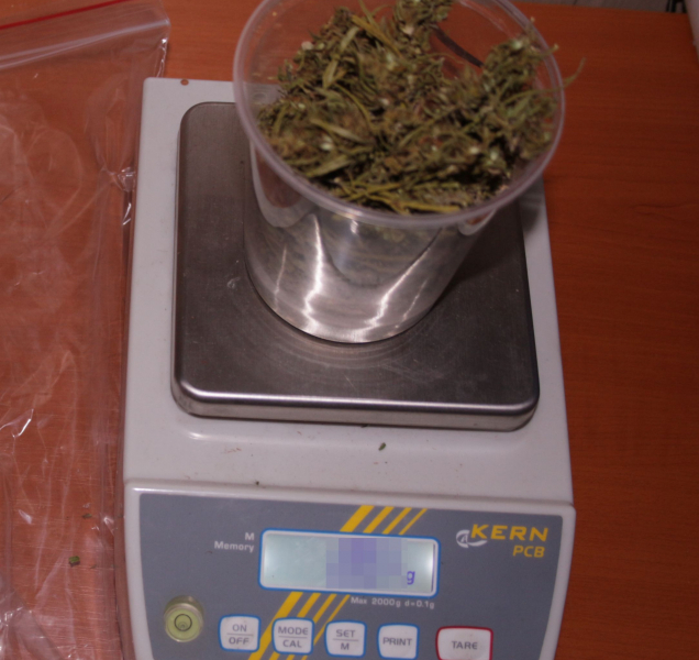 Policisté zajistili dealerku z Olomoucka i její drogy