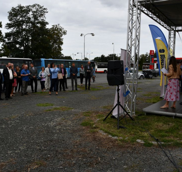 Mezi Uničovem a Olomoucí se bude jezdit sto šedesát
