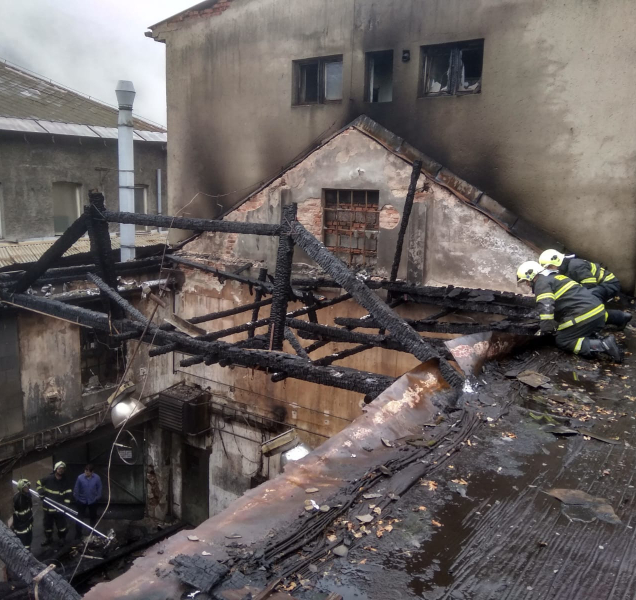 V Rejhoticích hořela kovárna, v sázce byl majetek za miliony