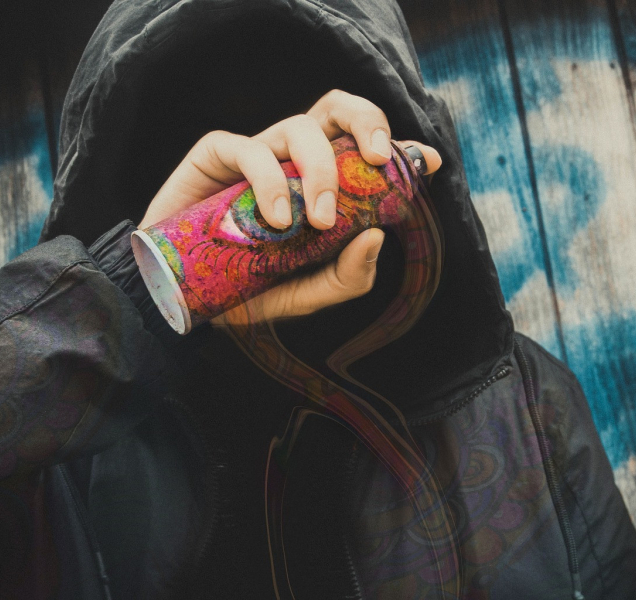 Sprejer se podepsal na plot v Křelově