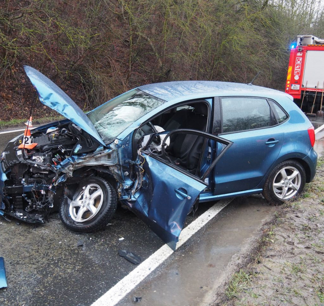 U Vitošova se srazil osobák s náklaďákem