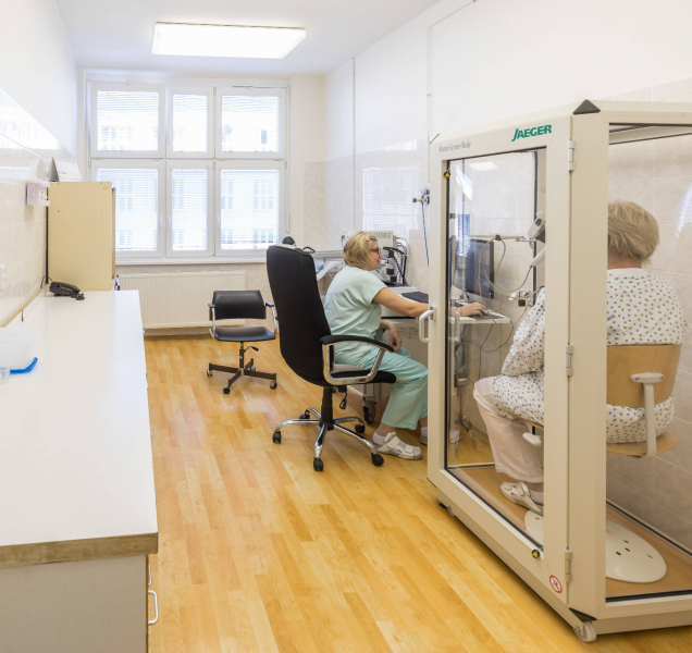 Středomoravská nemocniční obnovuje ambulantní provoz