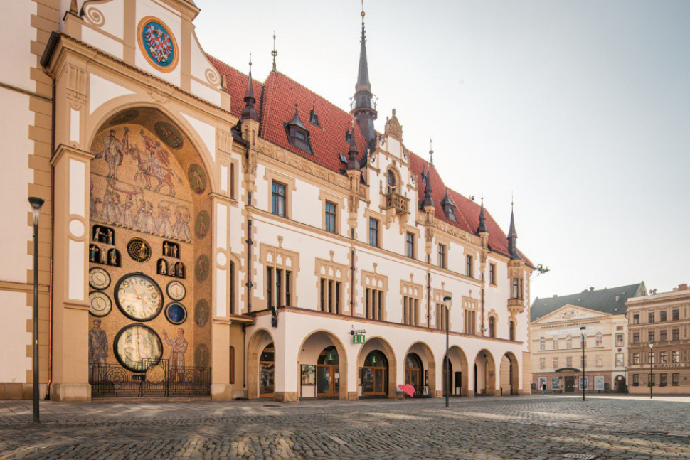 Den vítězství v Olomouci decentně a s bohoslužbou