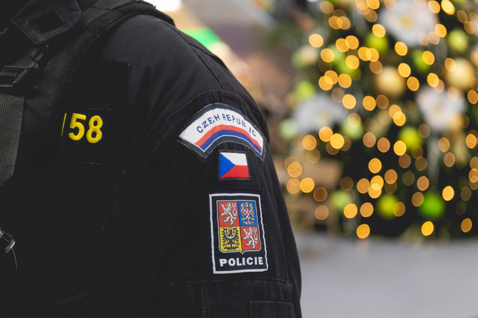 Recidivisté kradli zlato i rukavice