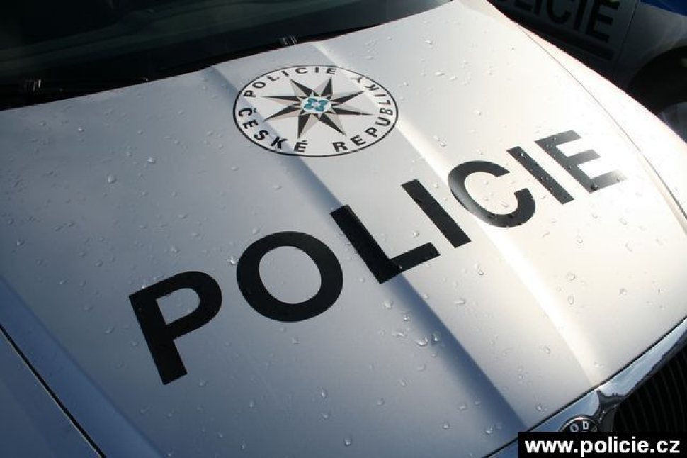 Ujížděl policii rychlostí až 200 km/h